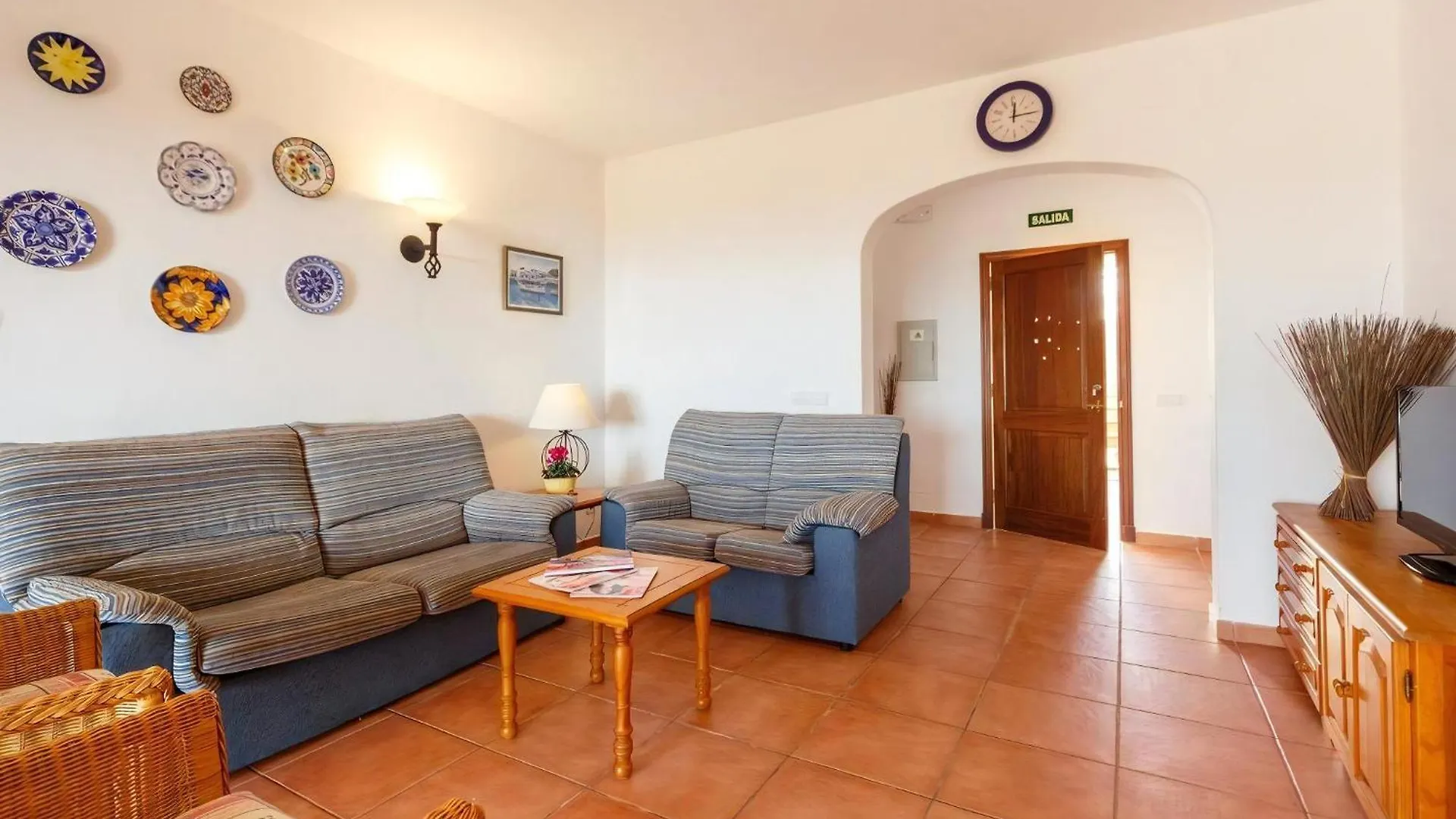 Casa Santa - 3 Bedrooms With Sea Views - Great For Families 苏昂博