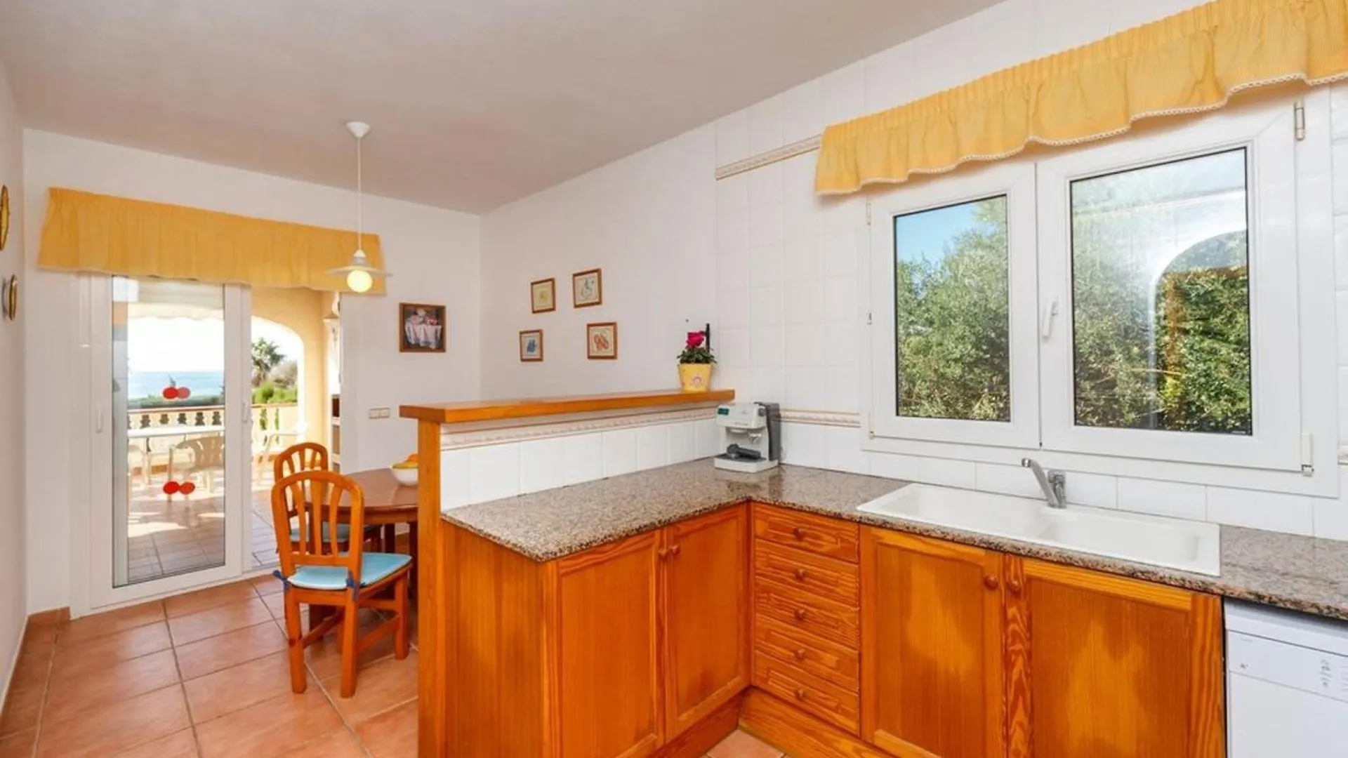 别墅 Casa Santa - 3 Bedrooms With Sea Views - Great For Families 苏昂博 西班牙